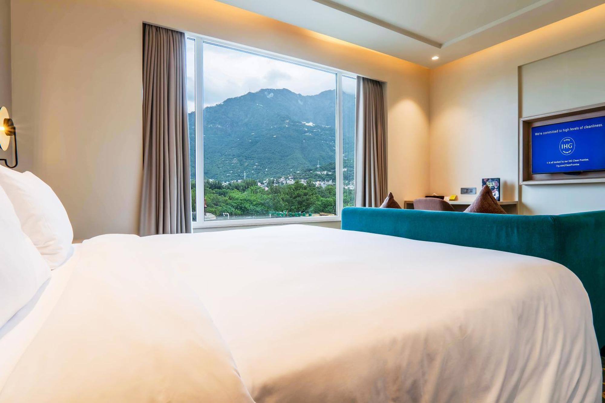 Holiday Inn Katra Vaishno Devi By Ihg Exterior photo