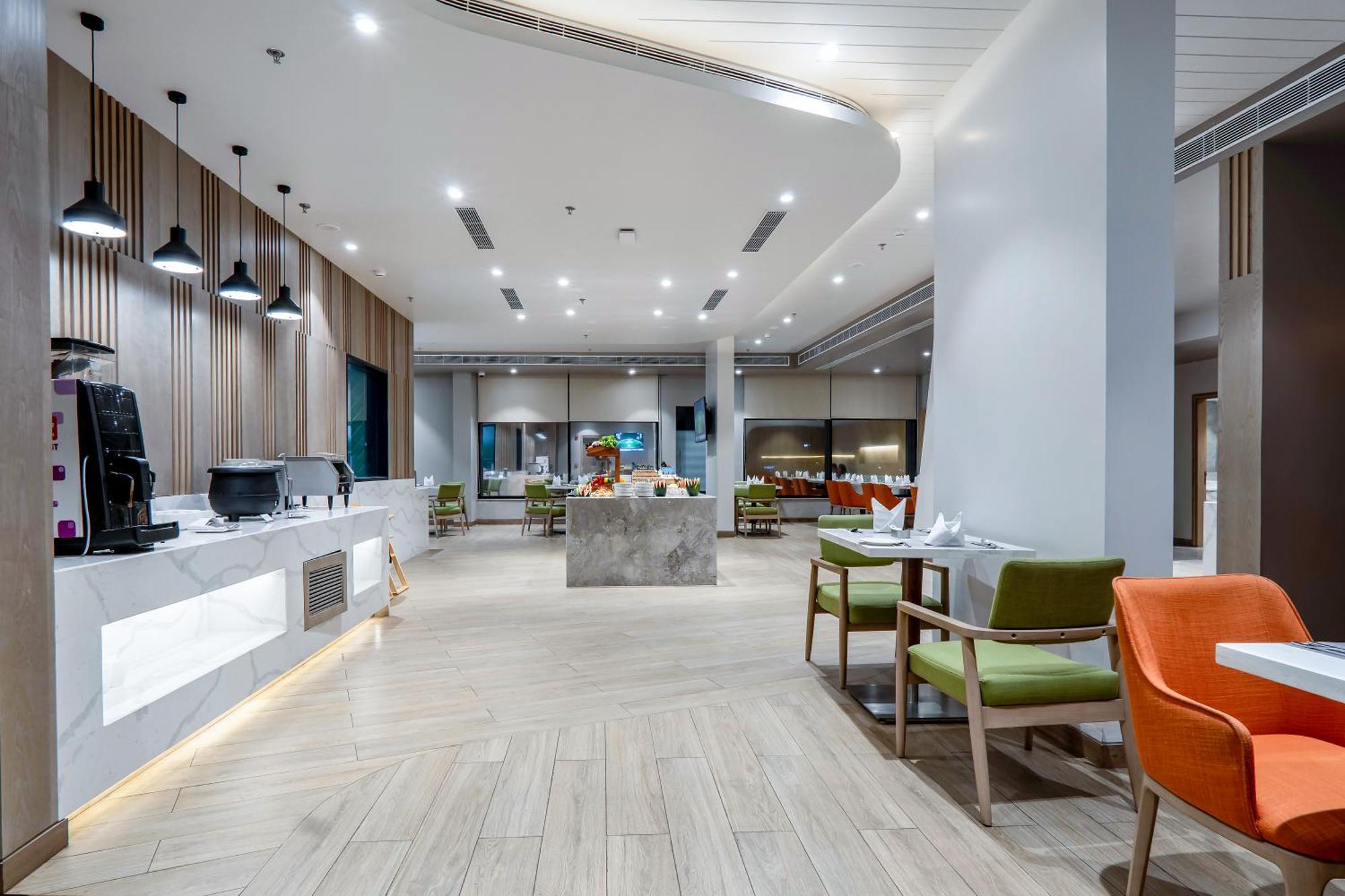Holiday Inn Katra Vaishno Devi By Ihg Exterior photo